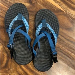 chaco flip flops womens